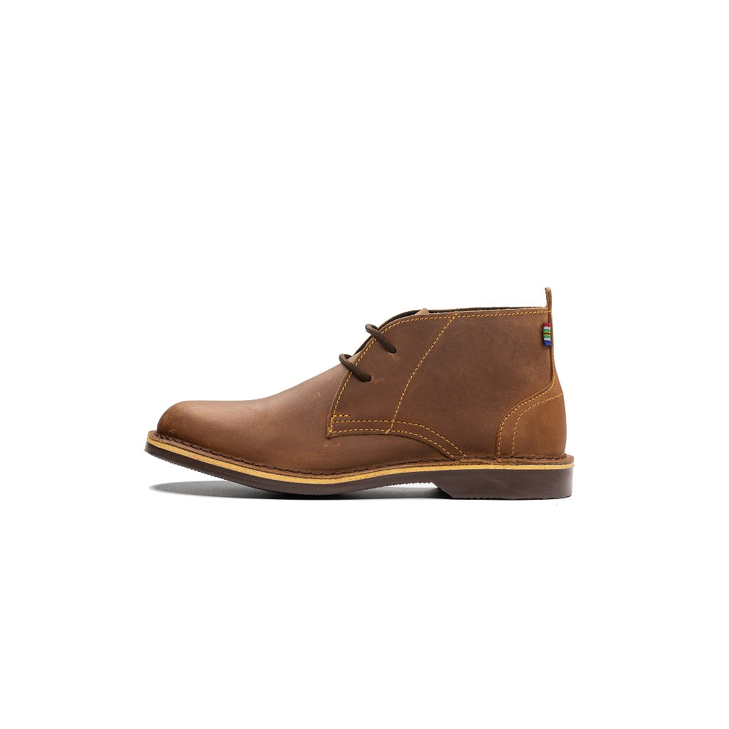 MEN&#39;S CHUKKA (BROWN SOLE)