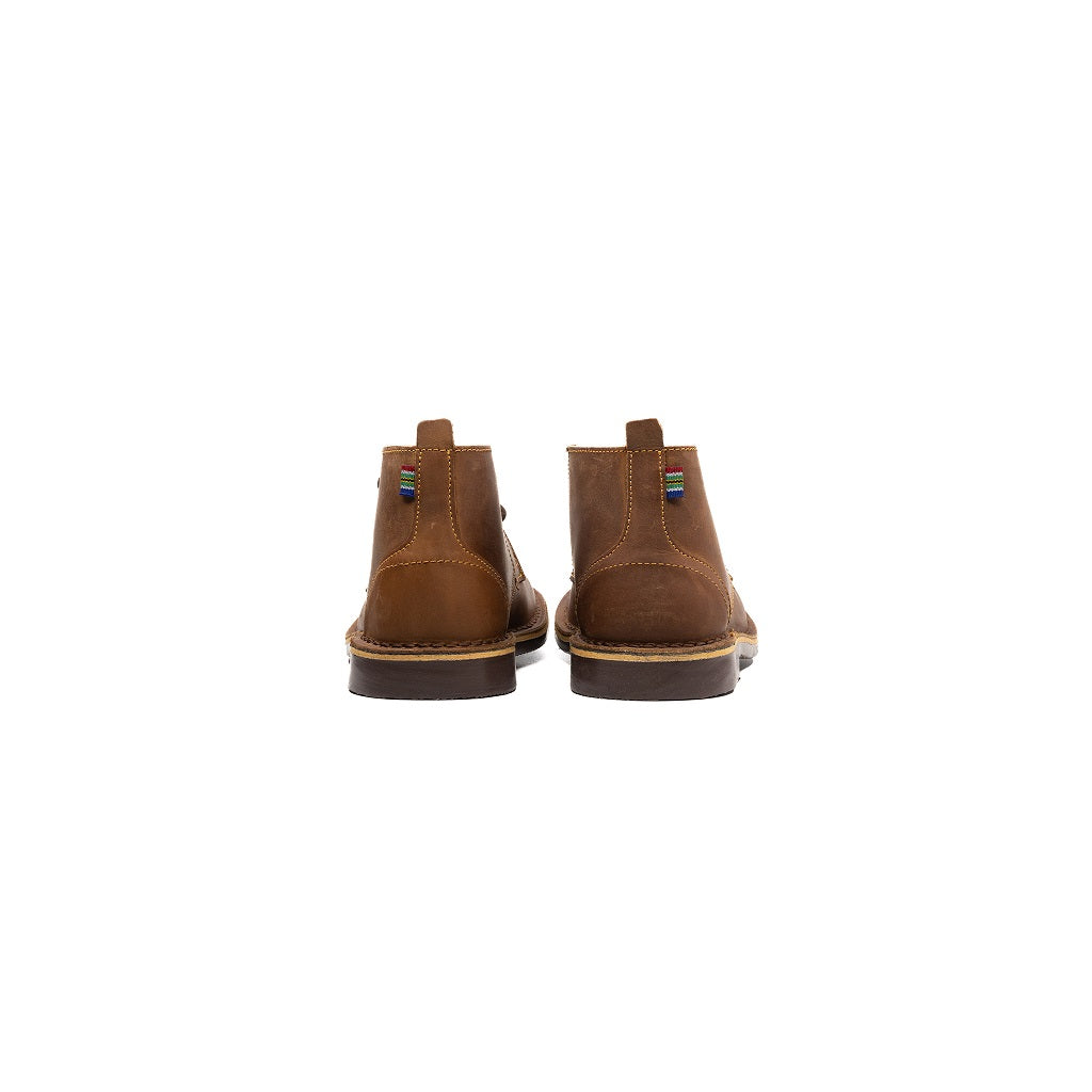 MEN&#39;S CHUKKA (BROWN SOLE)